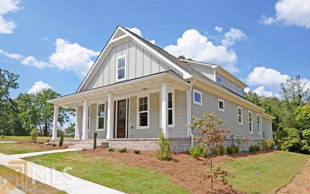 131 Village Drive - Photo 1