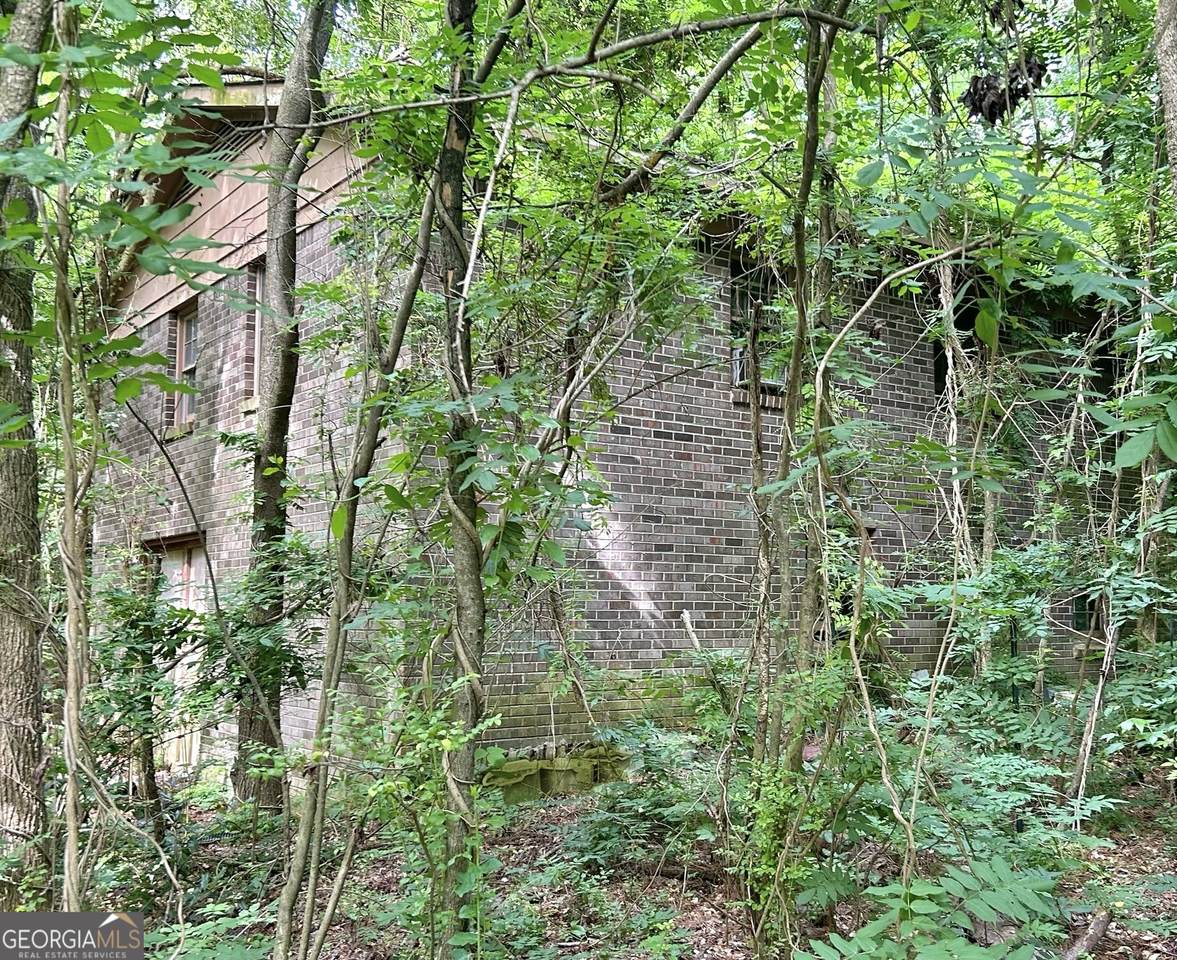 7606 Nebo Road - Photo 1