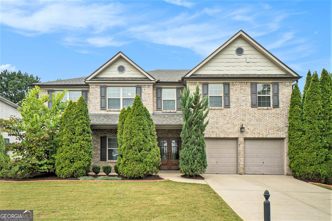 100 Parkcrest Crossing - Photo 1