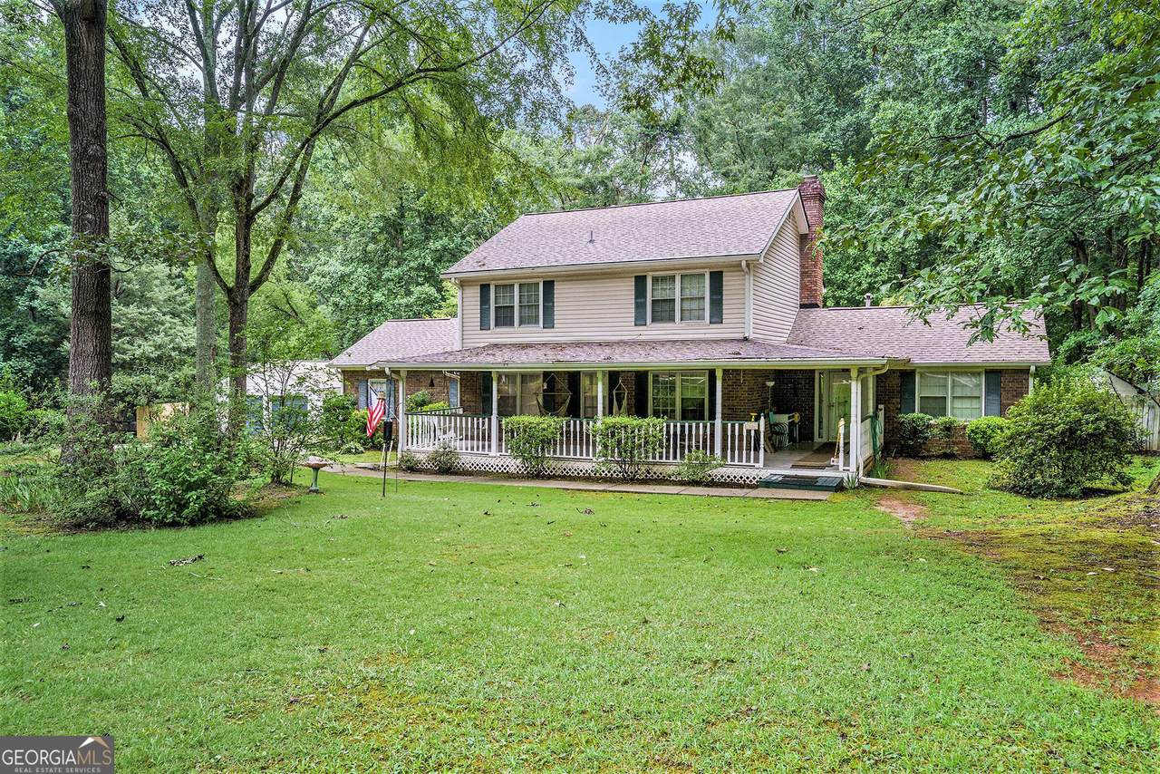 112 Christopher Lane - Photo 1