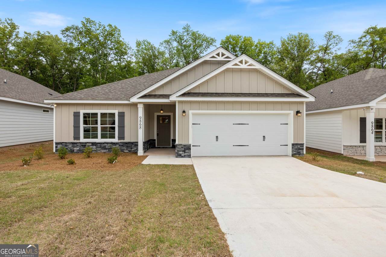 9868 Paddock Court - Photo 1