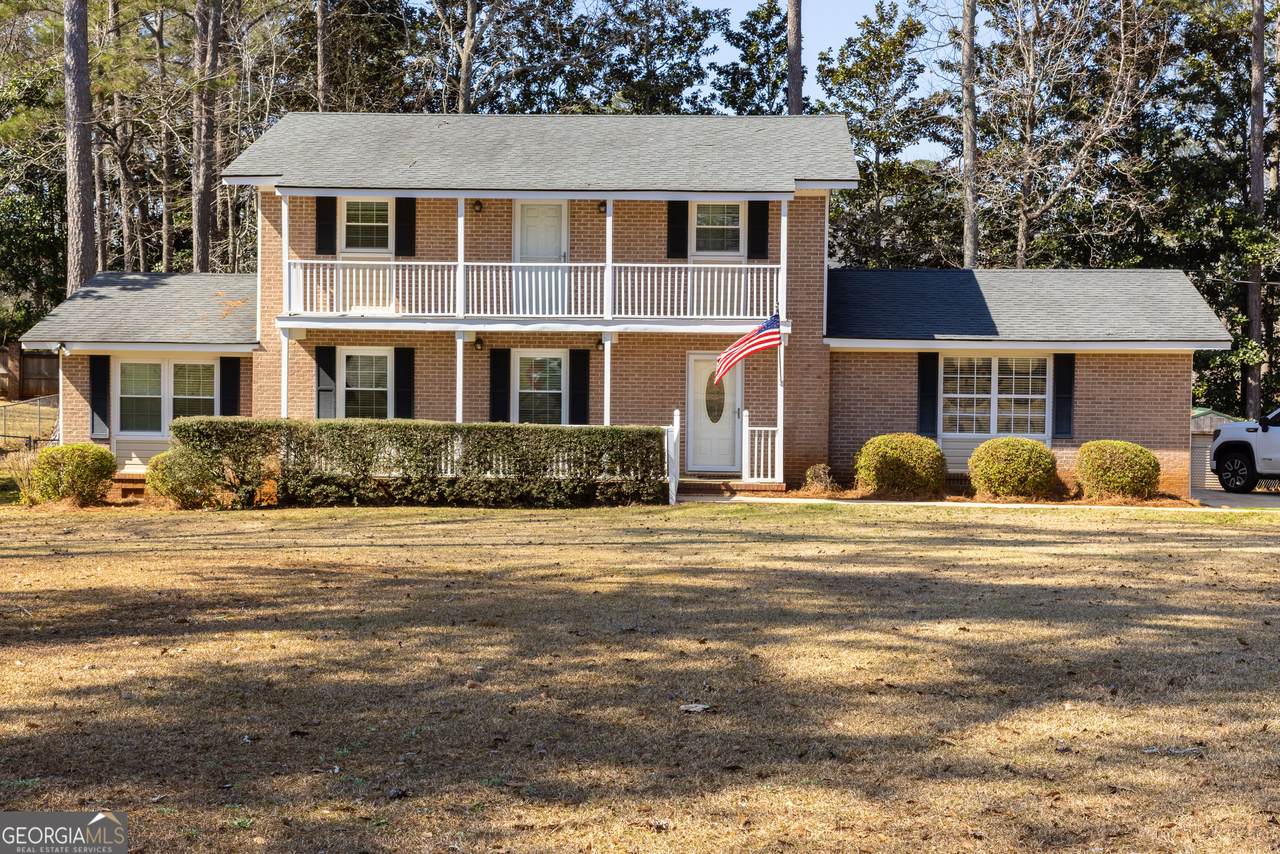 105 Slayden Drive - Photo 1