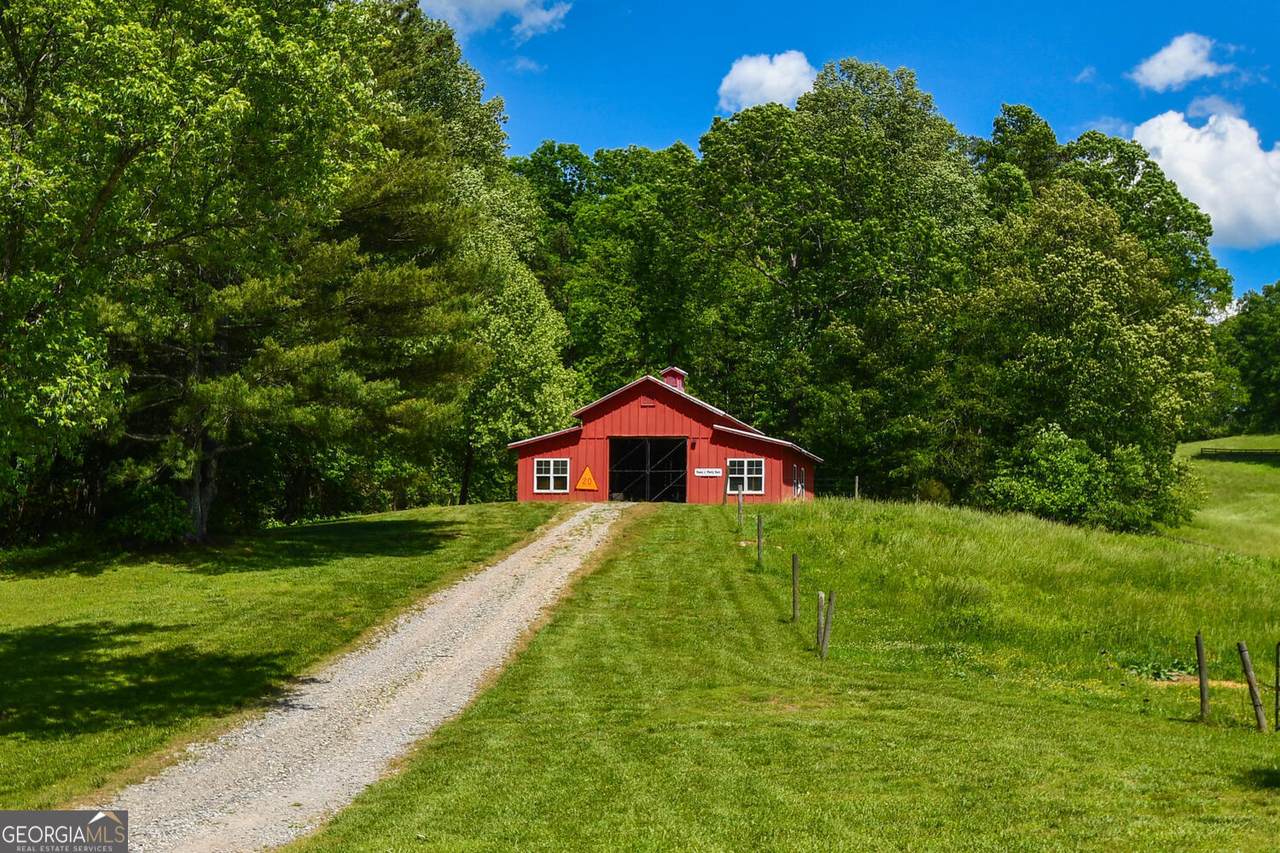 708 Hub Tatum Road - Photo 1