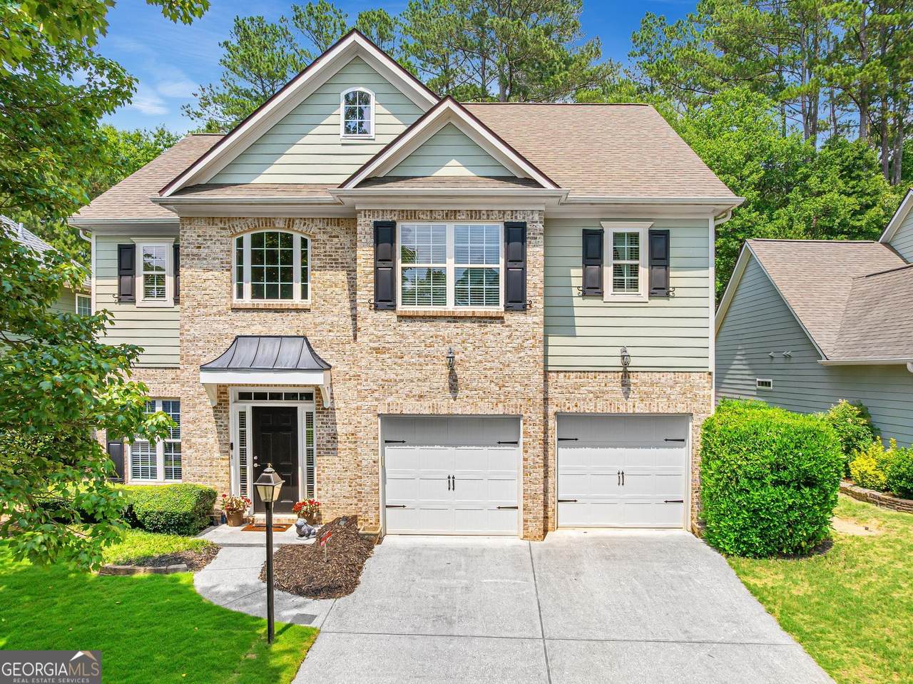 525 Roland Manor Drive - Photo 1