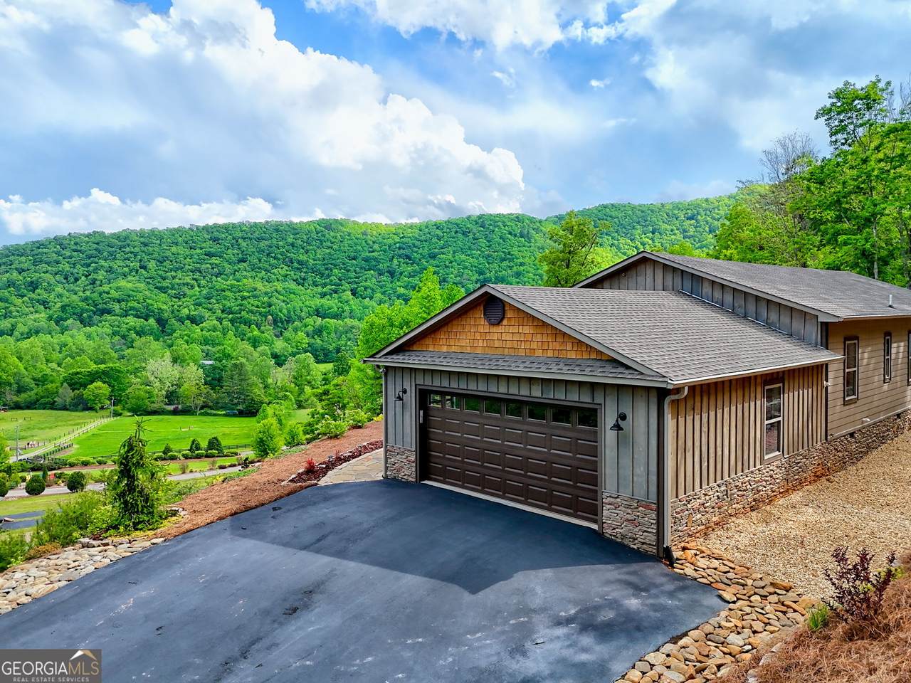 137 Olds Mountain Peak Road - Photo 1