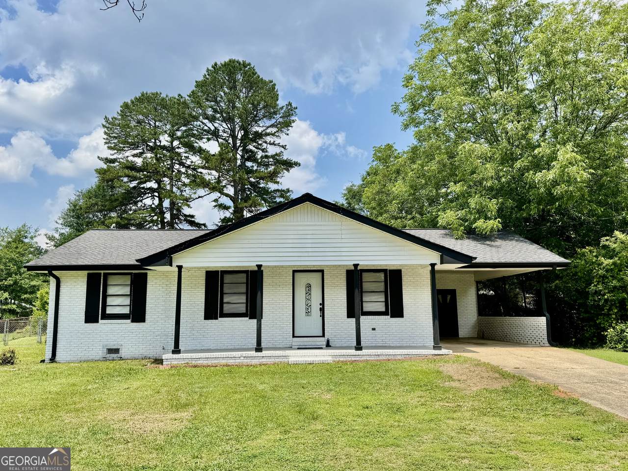 312 Broad Street - Photo 1