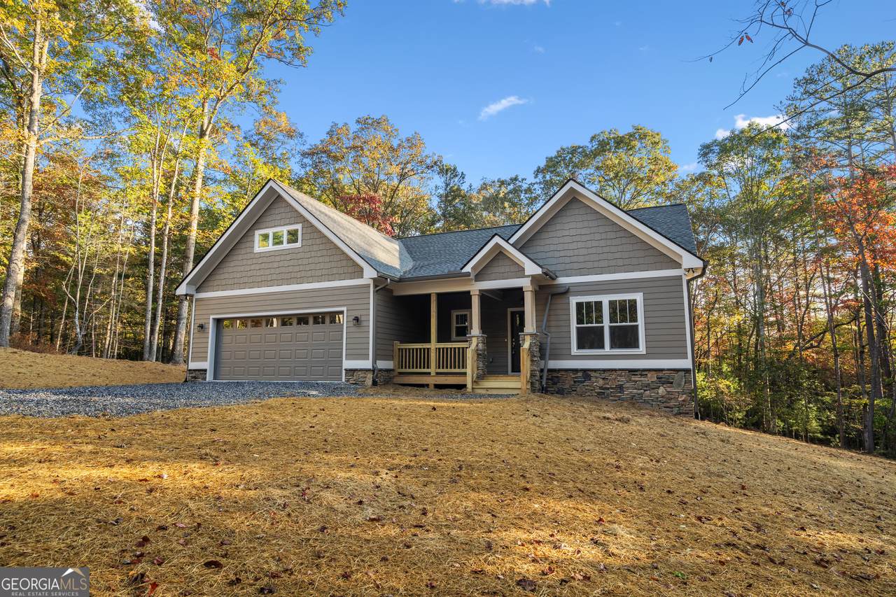 8 Hawks Nest Road - Photo 1