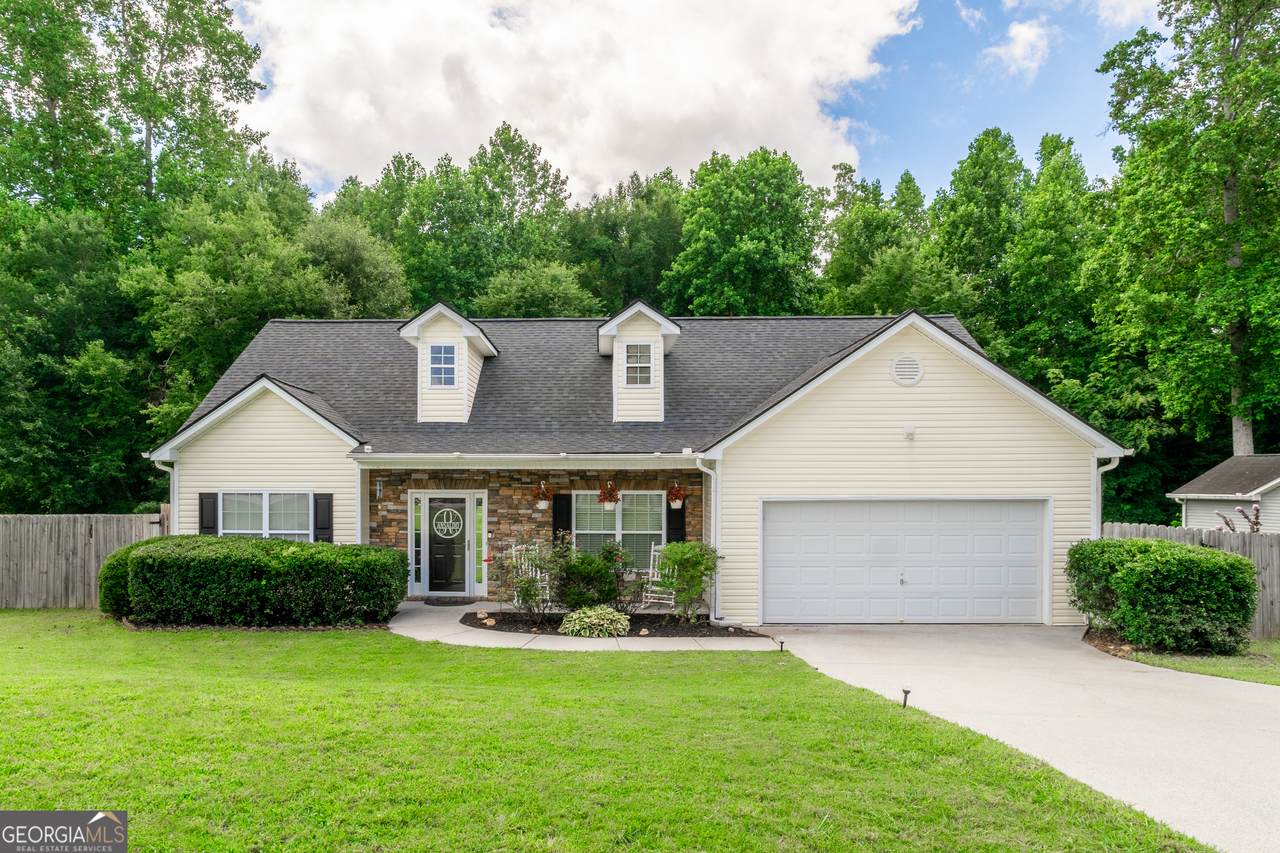 103 Hilo Court - Photo 1