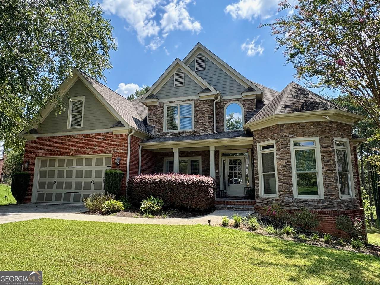 1030 Silver Thorne Drive - Photo 1