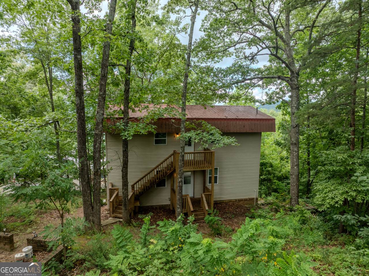 128 Manor Drive - Photo 1