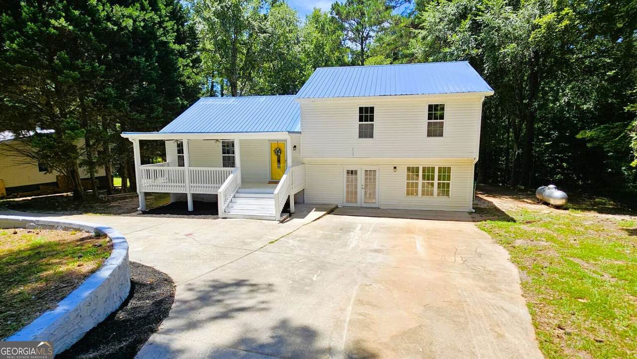 389 Waxwing Drive - Photo 1