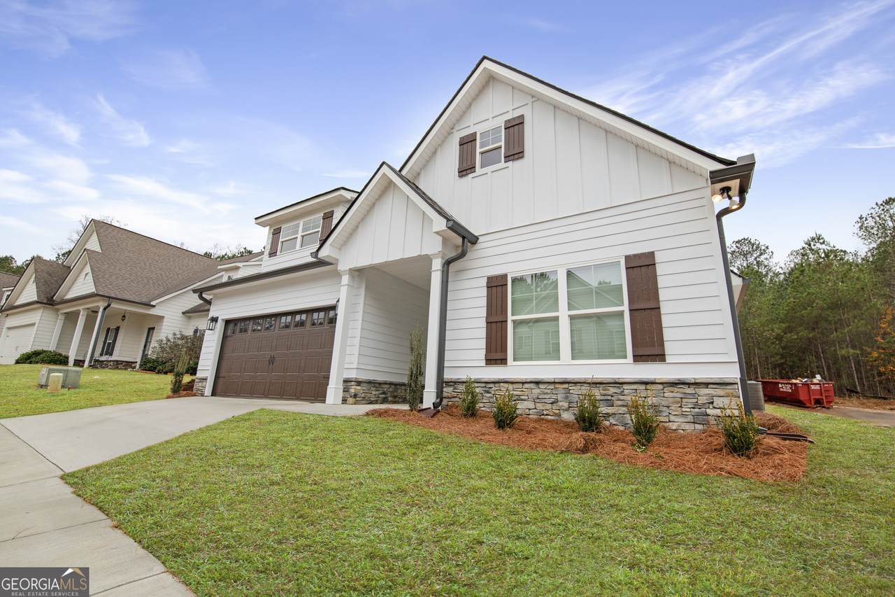 129 Celebration Boulevard - Photo 1