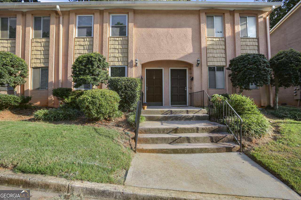 2386 Lawrenceville Highway - Photo 1