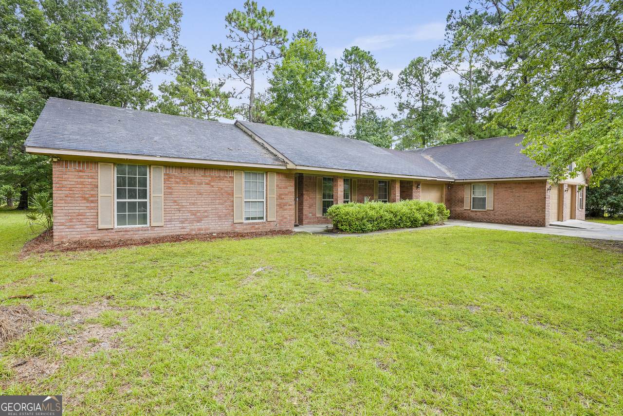 27 Huntington Court - Photo 1