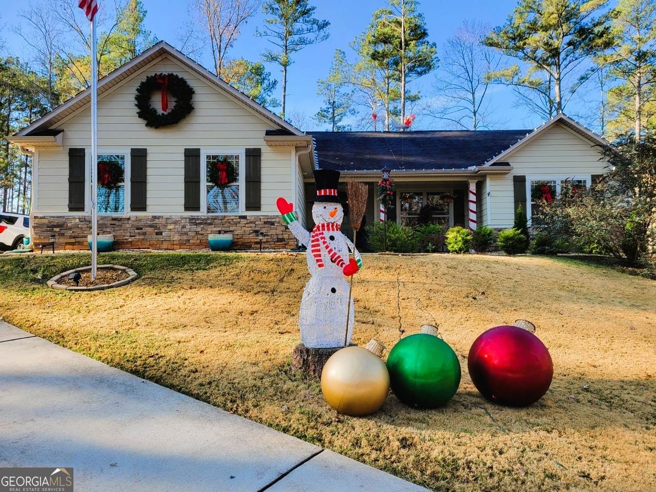 894 Happy Valley Circle - Photo 1