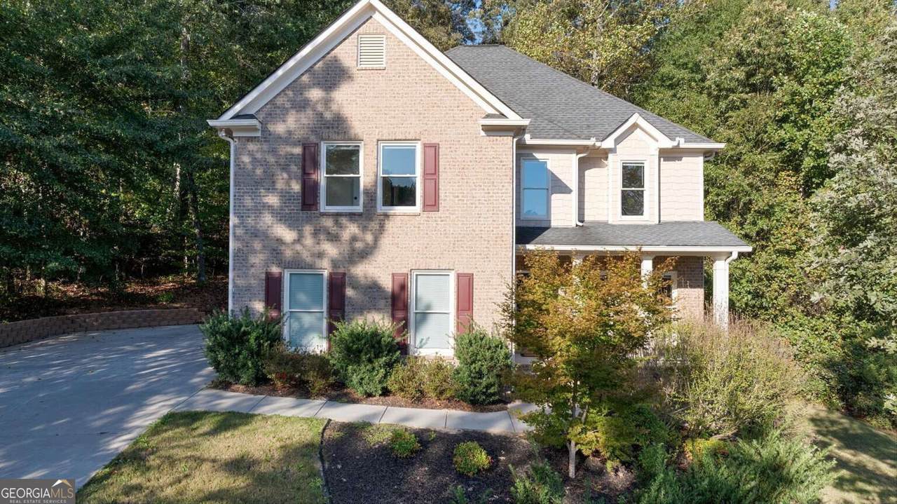 1890 Lee Patrick Drive - Photo 1