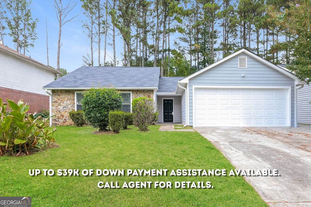 819 Arbor Hill Drive - Photo 1