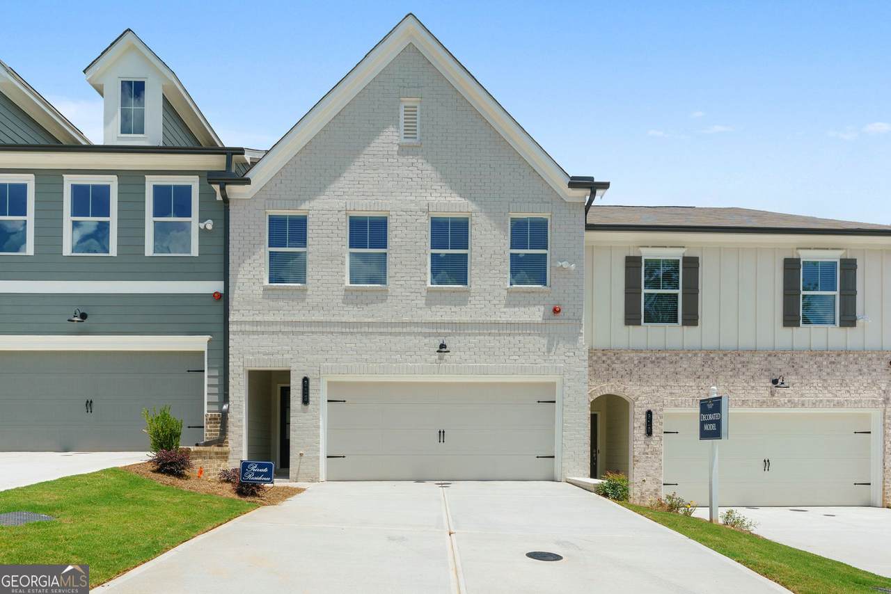 313 Niles Court - Photo 1