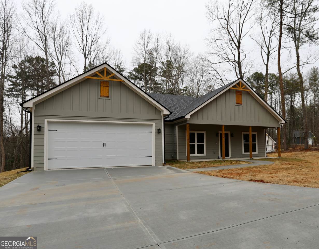 110 Kings Crossing Drive - Photo 1