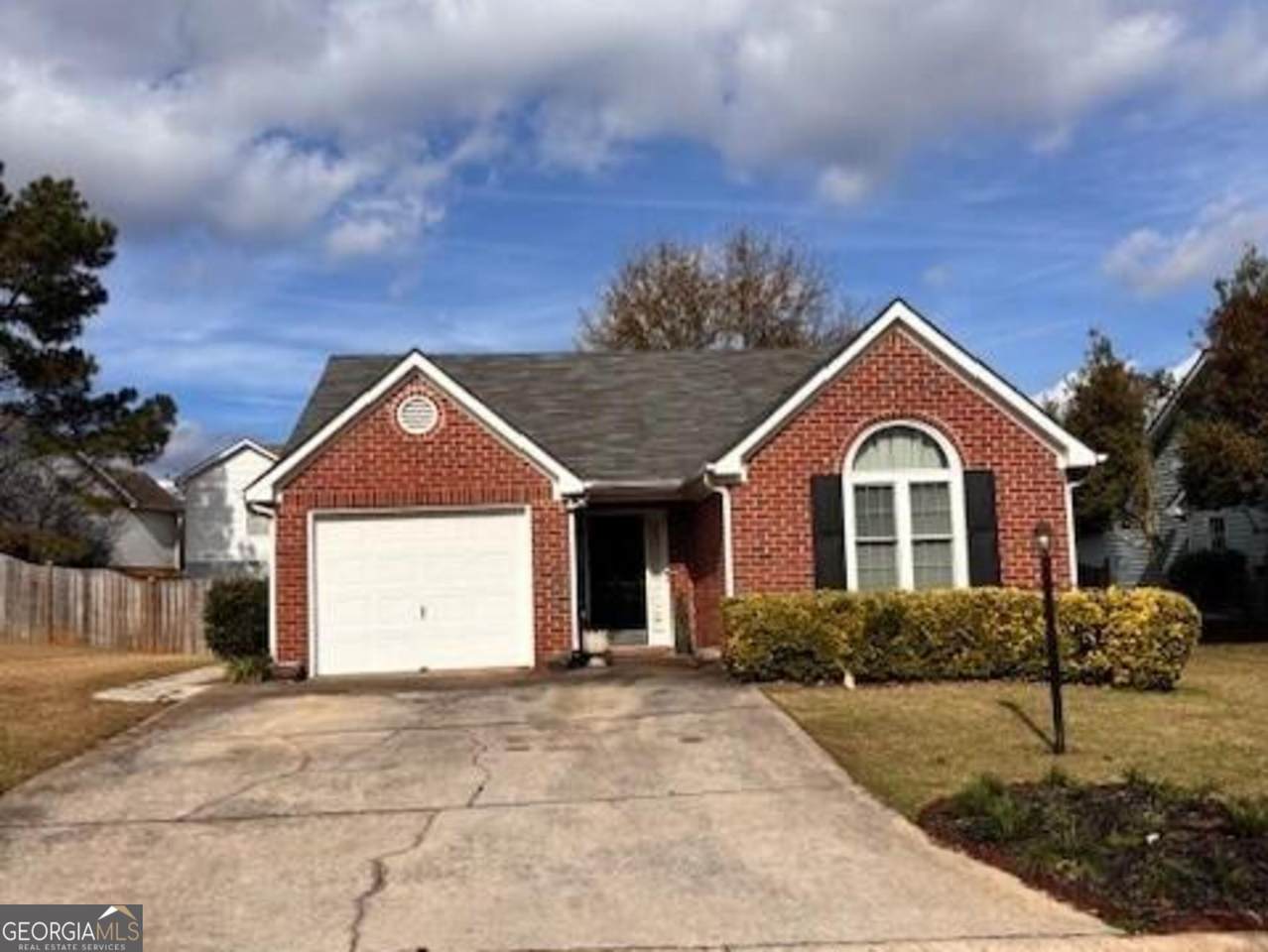 140 Green Tree Drive - Photo 1