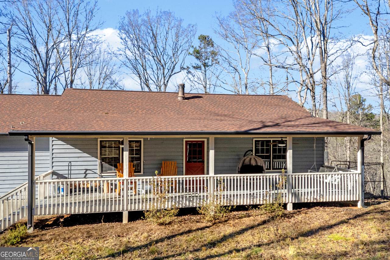 699 Cobblestone Lane - Photo 1