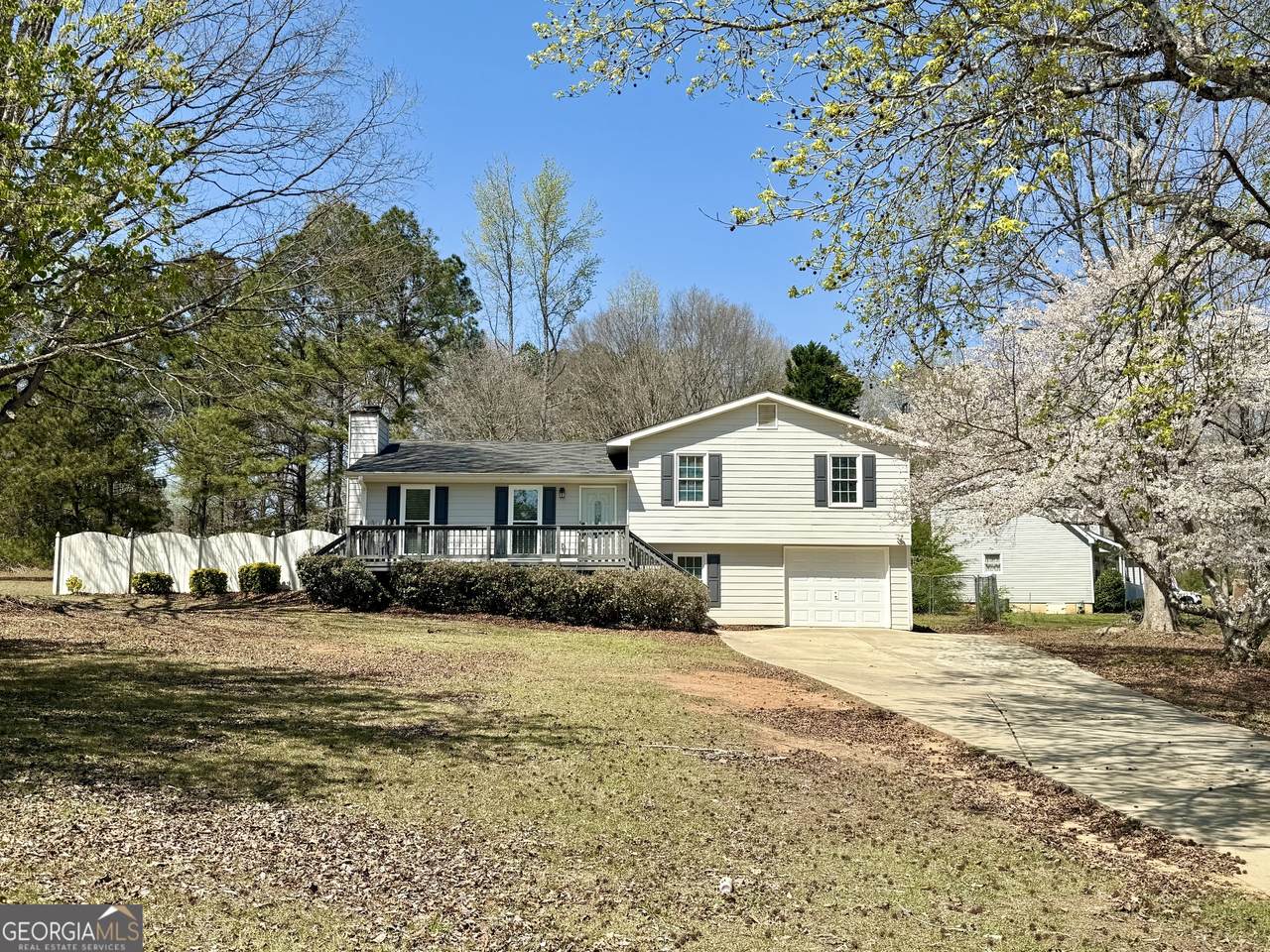 55 Clingstone Circle - Photo 1