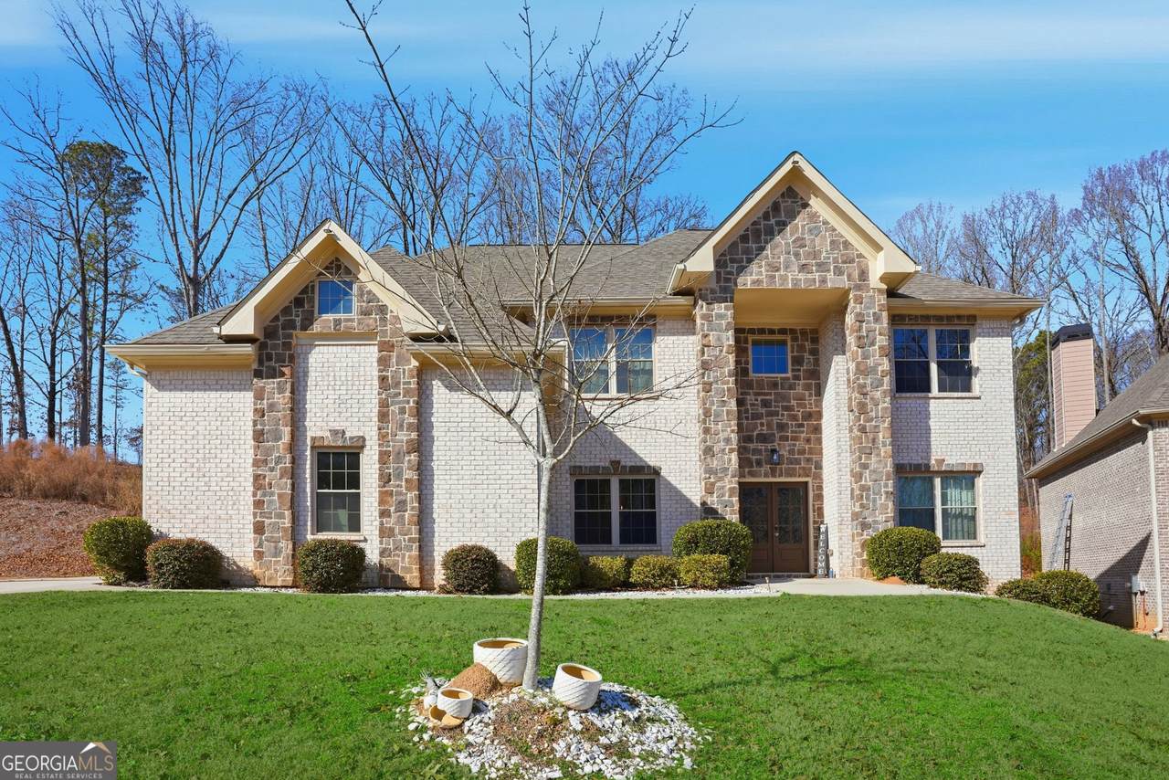 5663 Eternal Drive - Photo 1