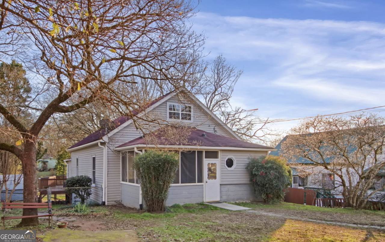 1617 Elm Street - Photo 1