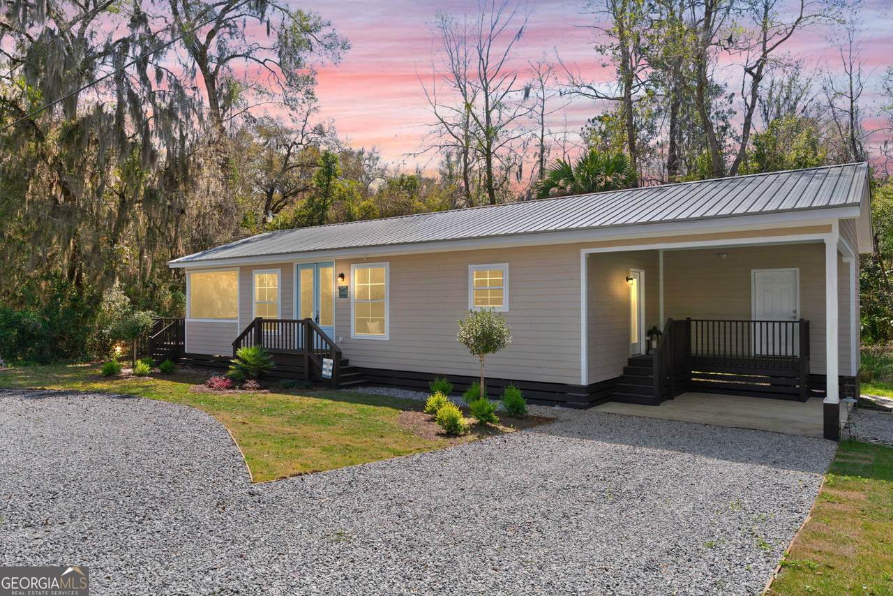 1076 Blue N Hall Road - Photo 1