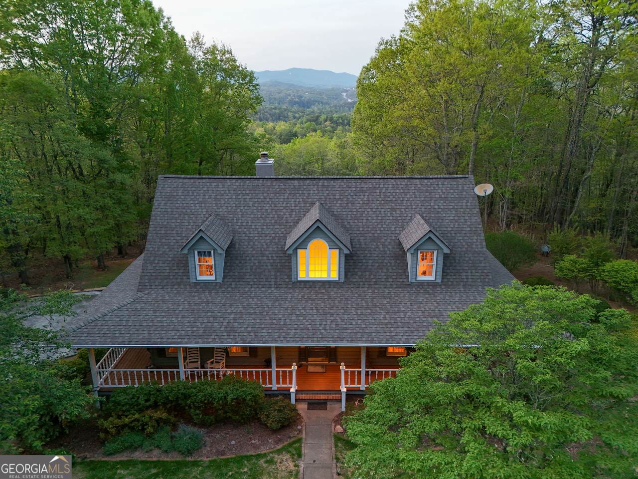 330 Scarlet Lane - Photo 1