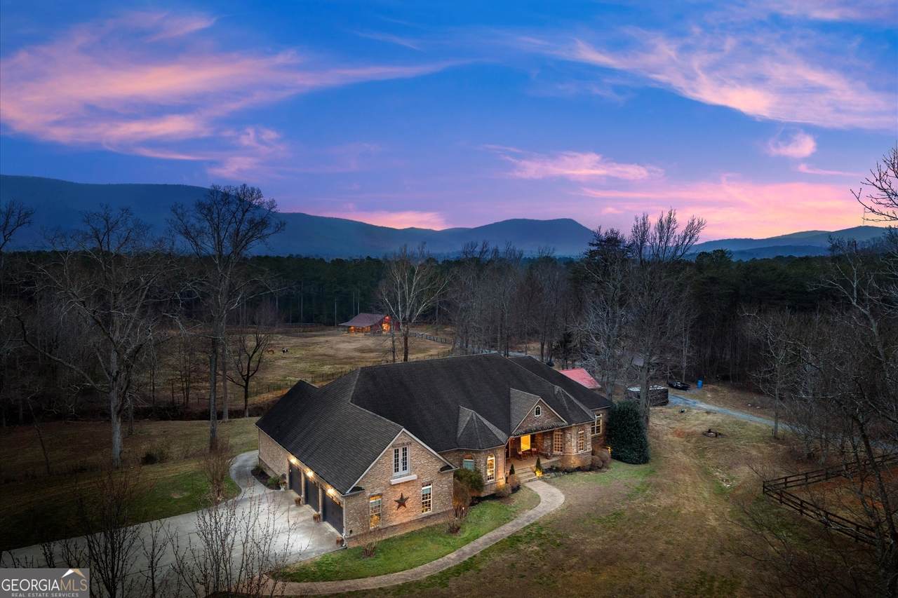 456 Valley Road - Photo 1