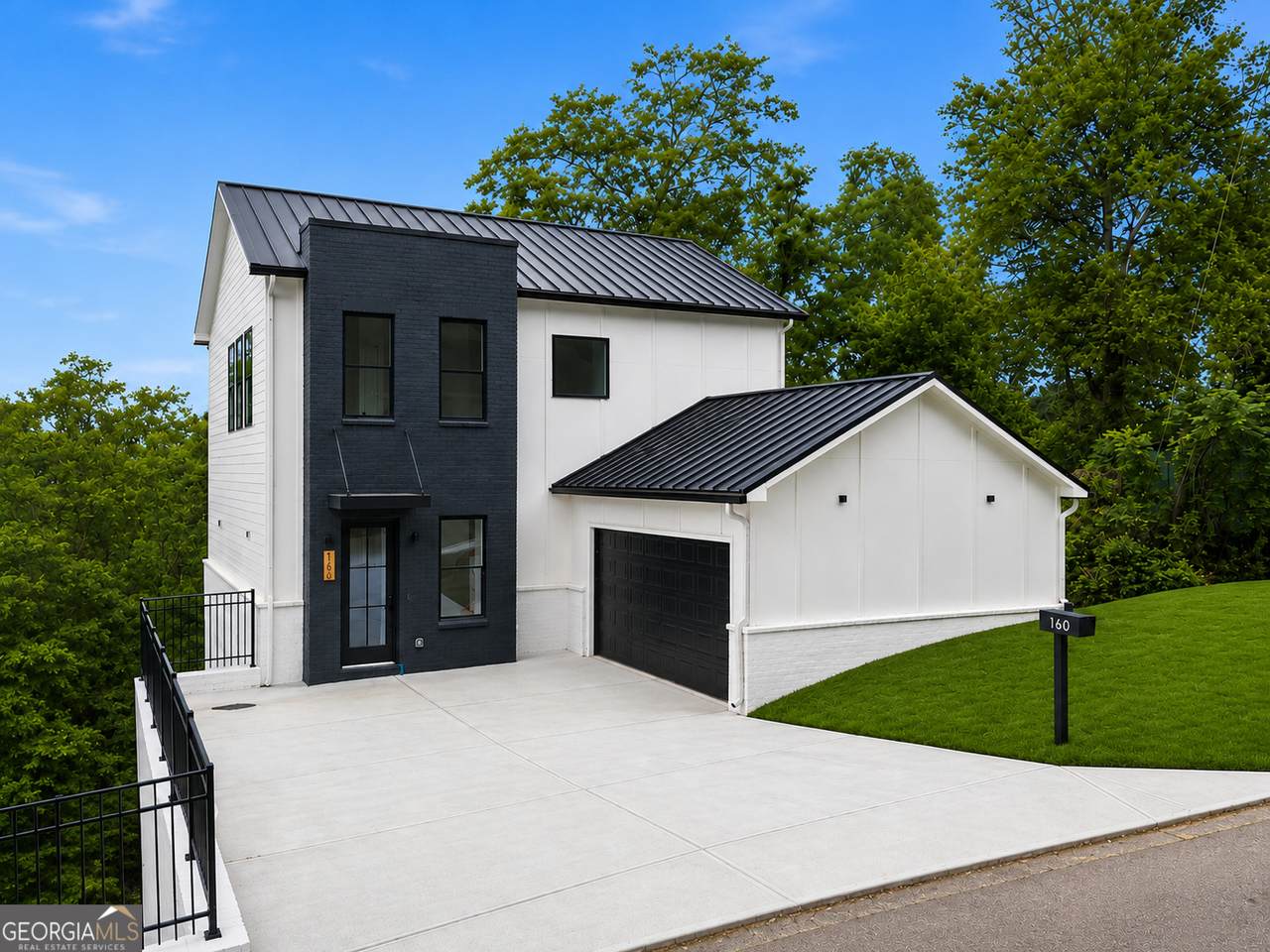 160 Railroad Street - Photo 1