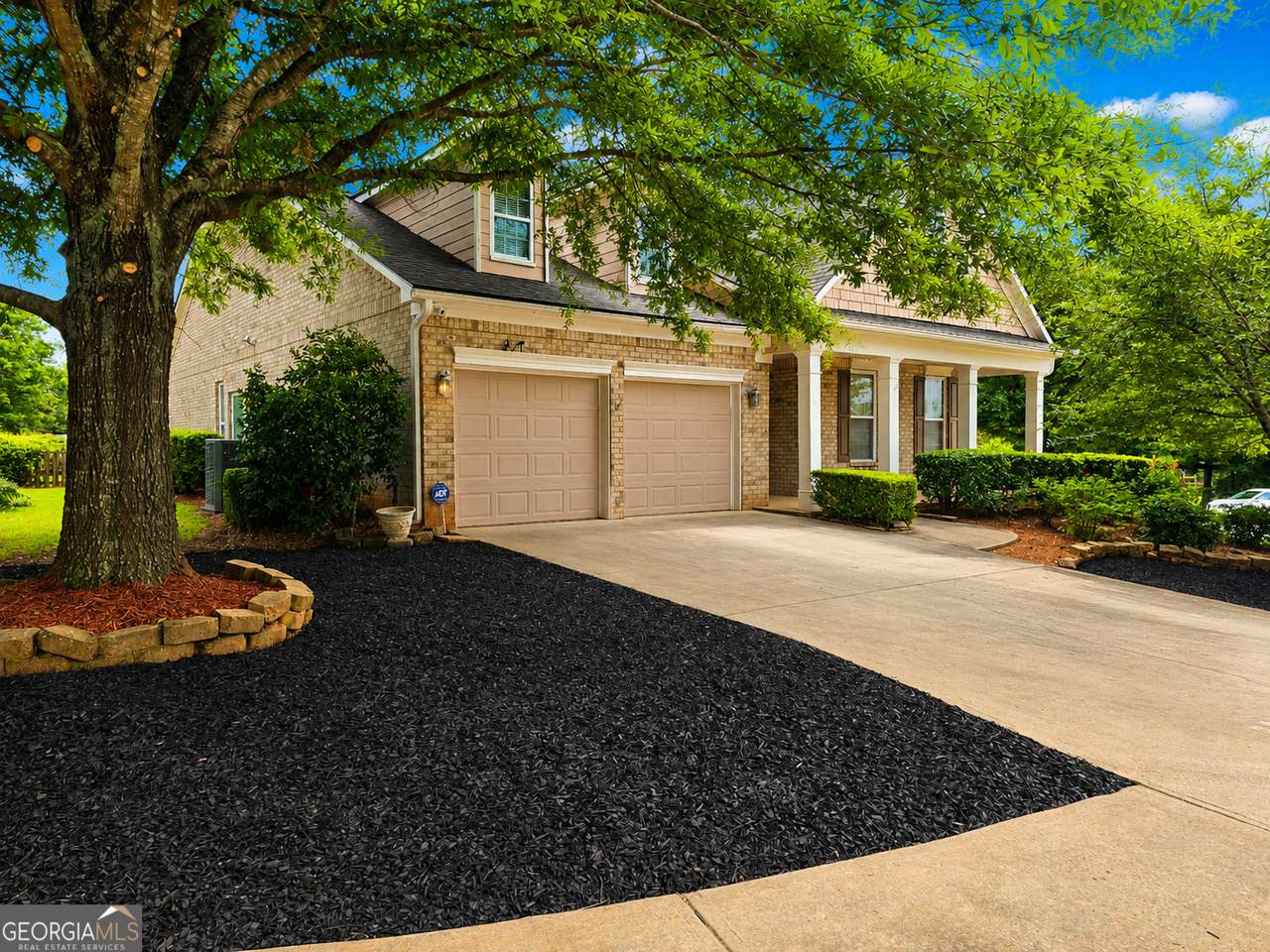 102 Fairways Court - Photo 1