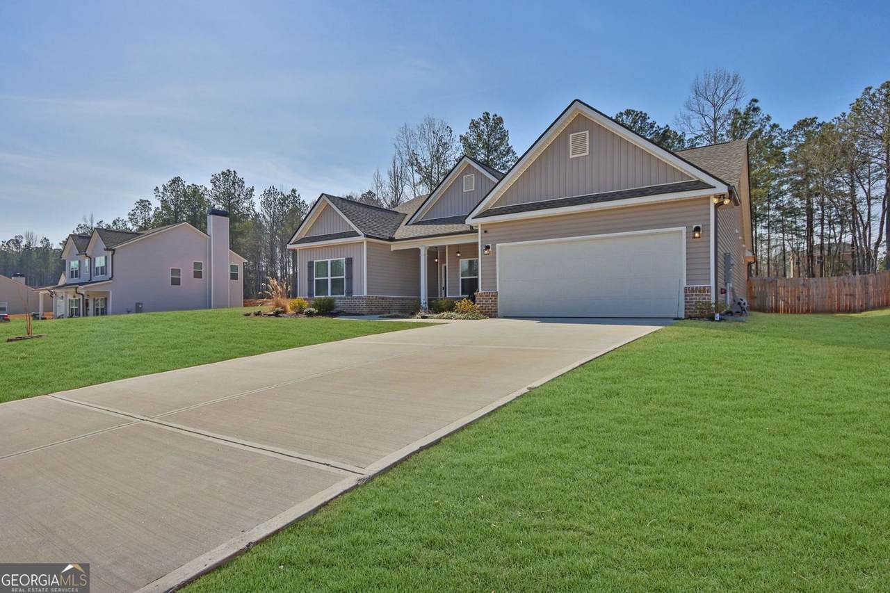 736 Brookshire Court - Photo 1