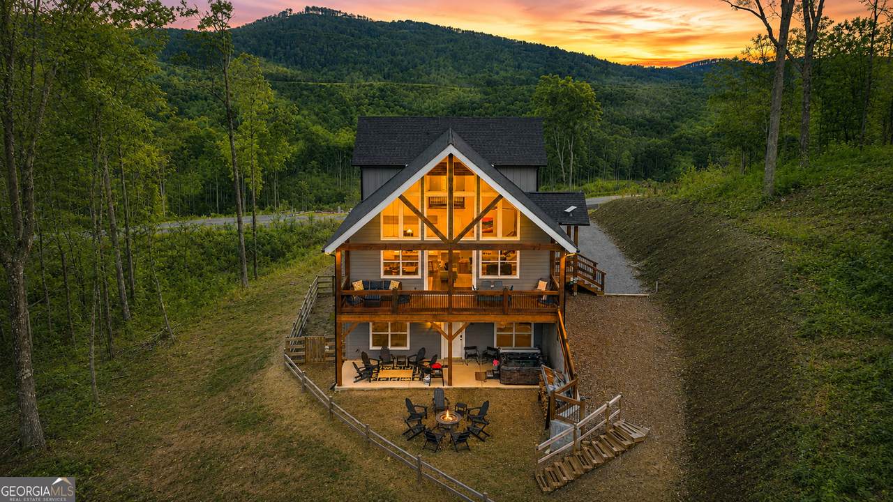 1016 Twisted Oak Road - Photo 1