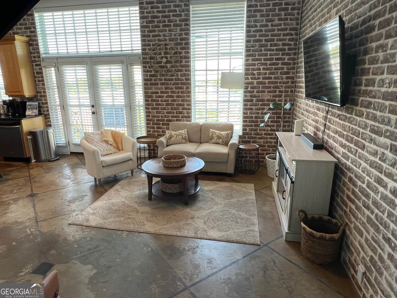 5434 Peachtree Road - Photo 1