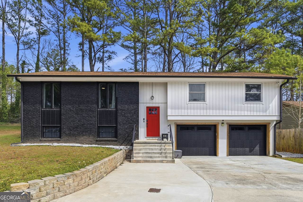 2470 Northbrook Road - Photo 1
