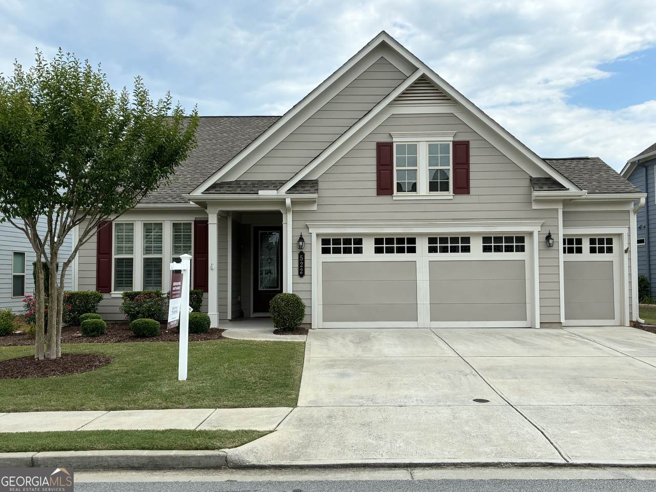 522 Cottonwood Circle - Photo 1
