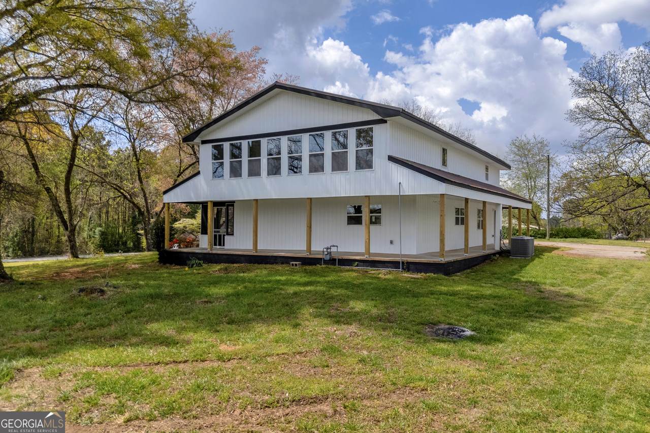 8606 Holly Springs Road - Photo 1