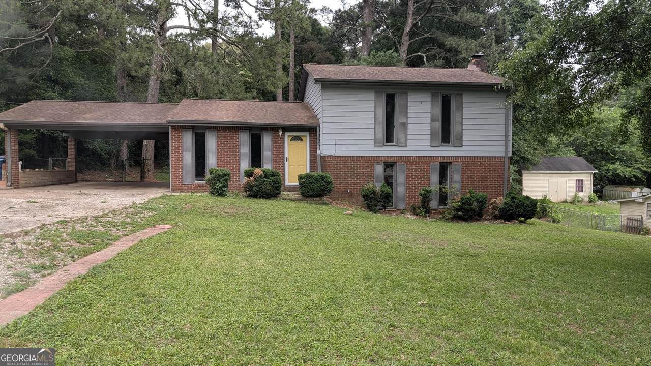 3124 Stanford Circle - Photo 1