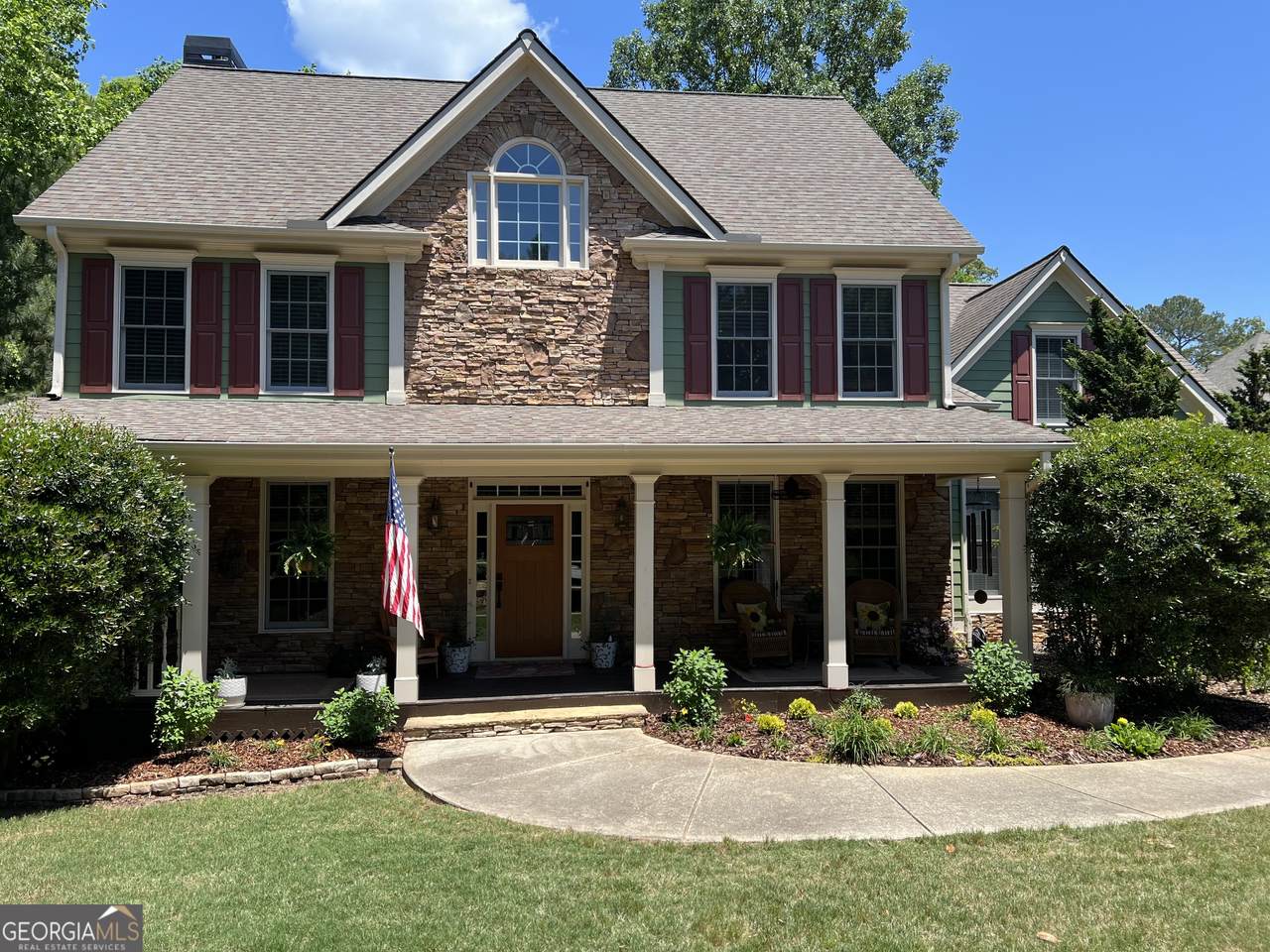 214 Montana Way - Photo 1