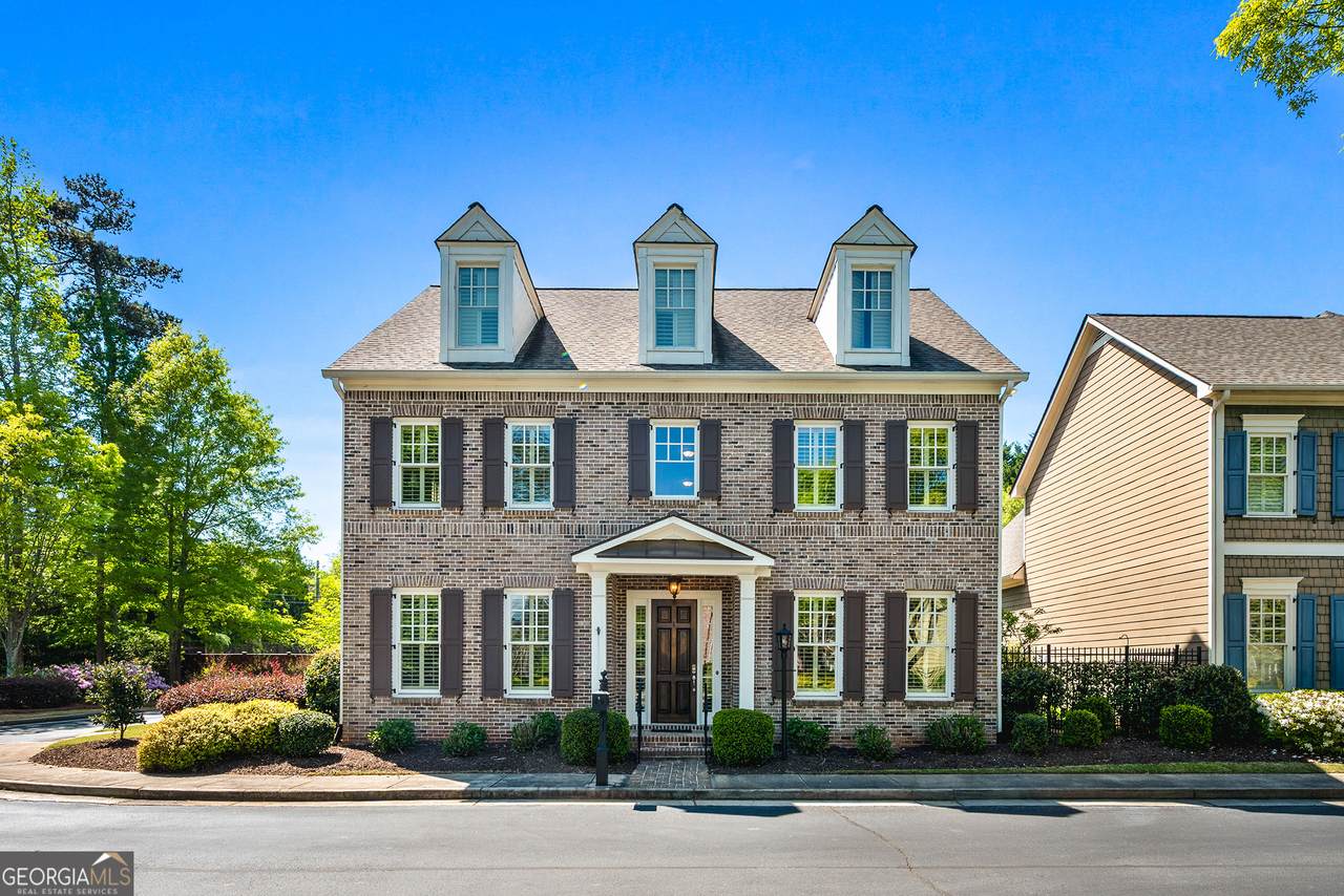2901 Gateland Square - Photo 1