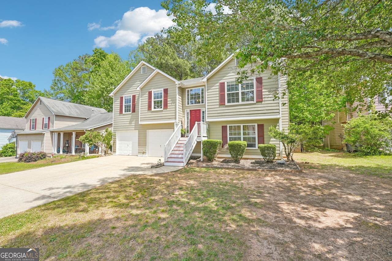 2642 Lake Park Bend - Photo 1