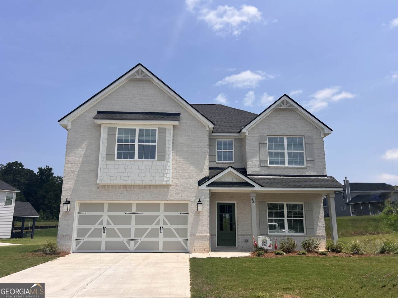 438 Lakeview Way - Photo 1