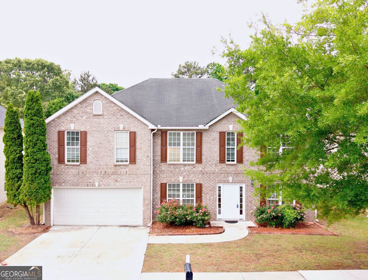 2909 Rusticwood Drive - Photo 1