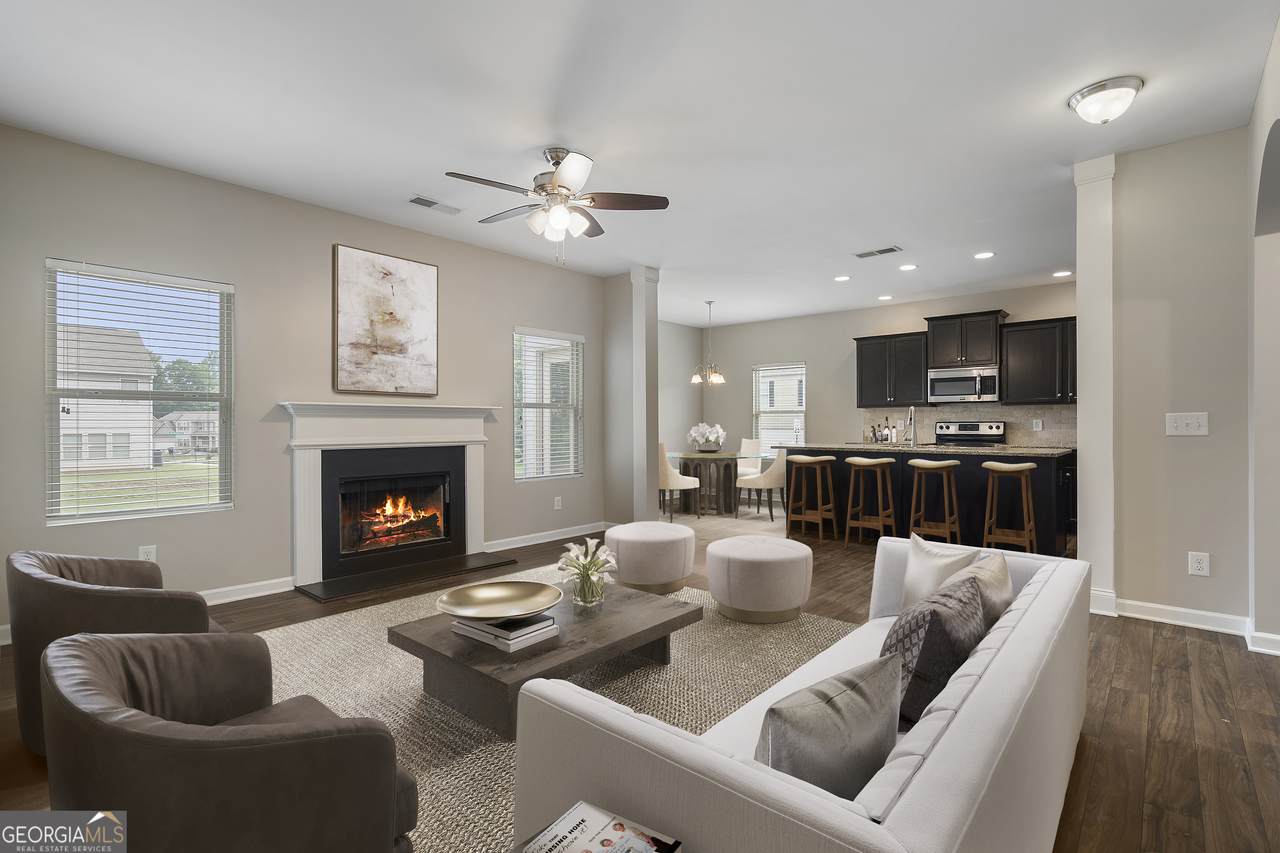 44 Forrest Hills Drive - Photo 1