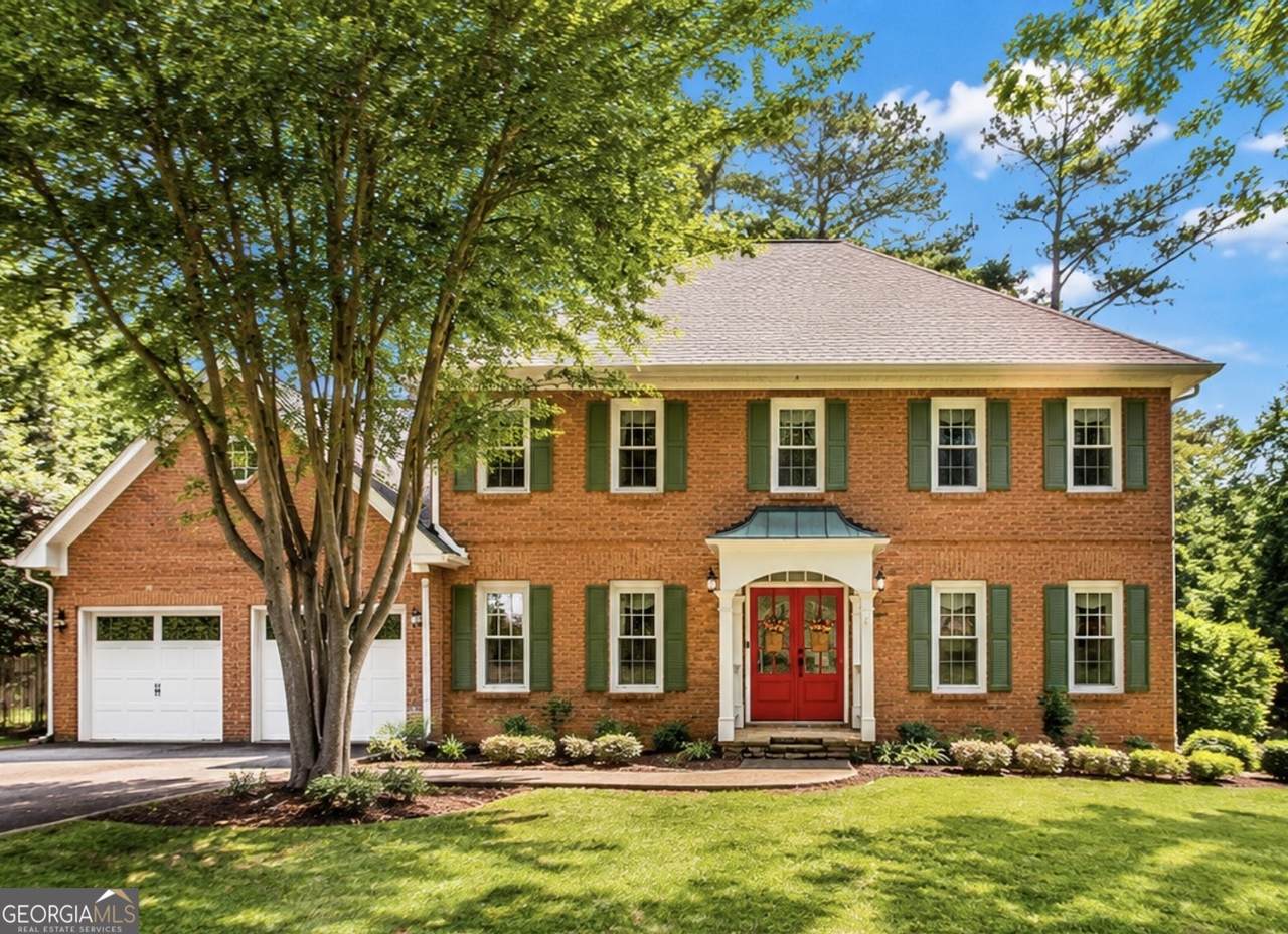 3176 Country Club Court - Photo 1