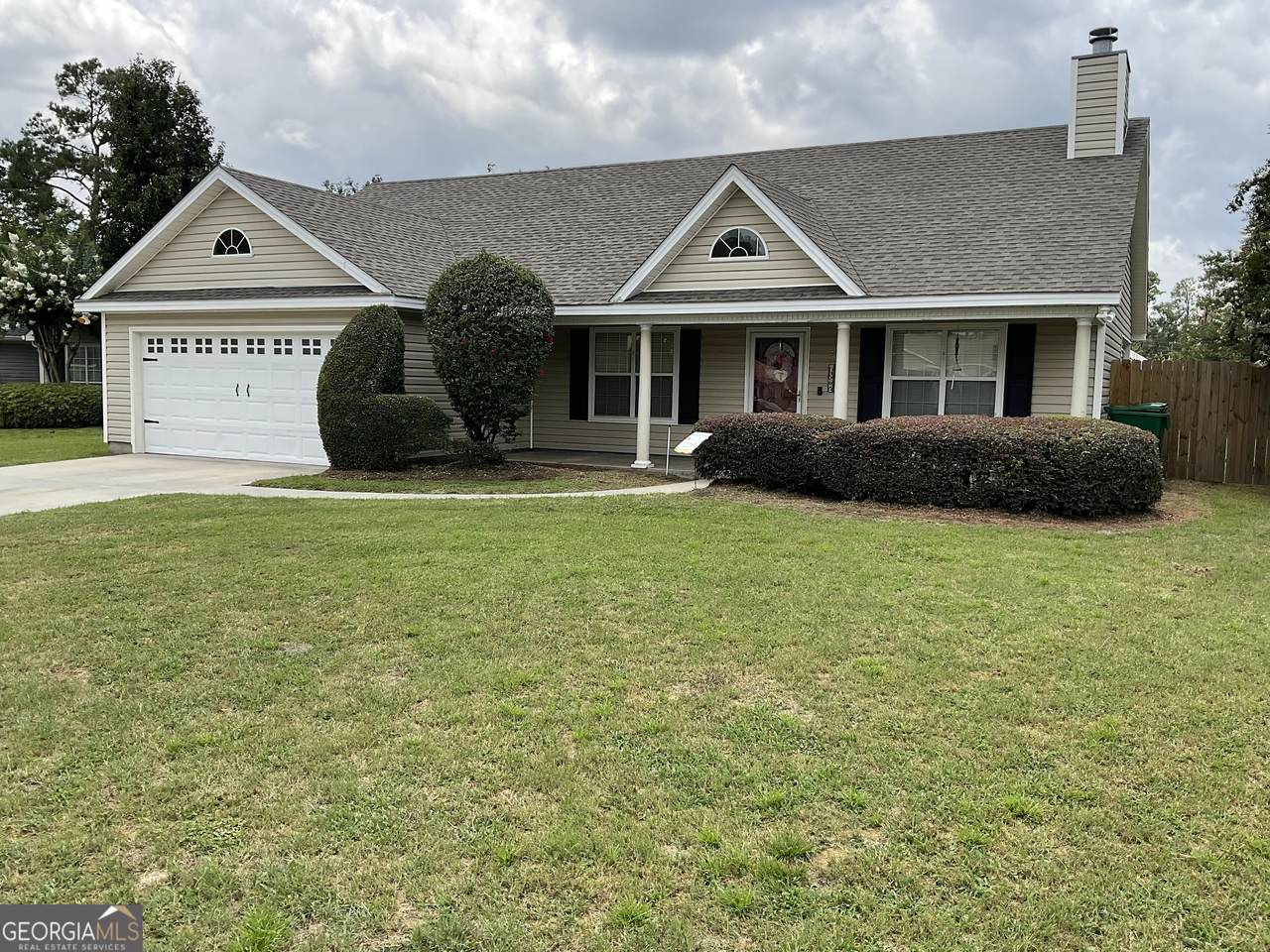 4204 Bridle Trail - Photo 1