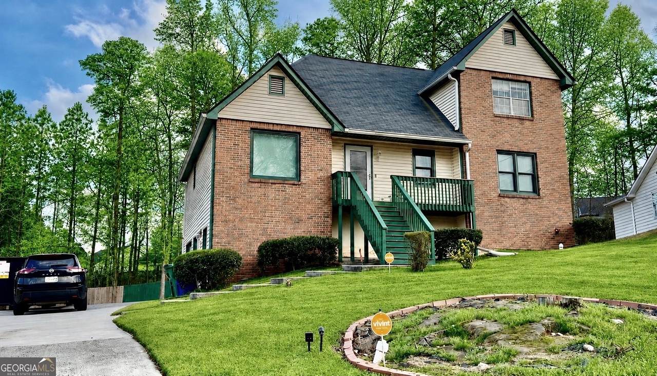 3009 Oakvale Heights - Photo 1