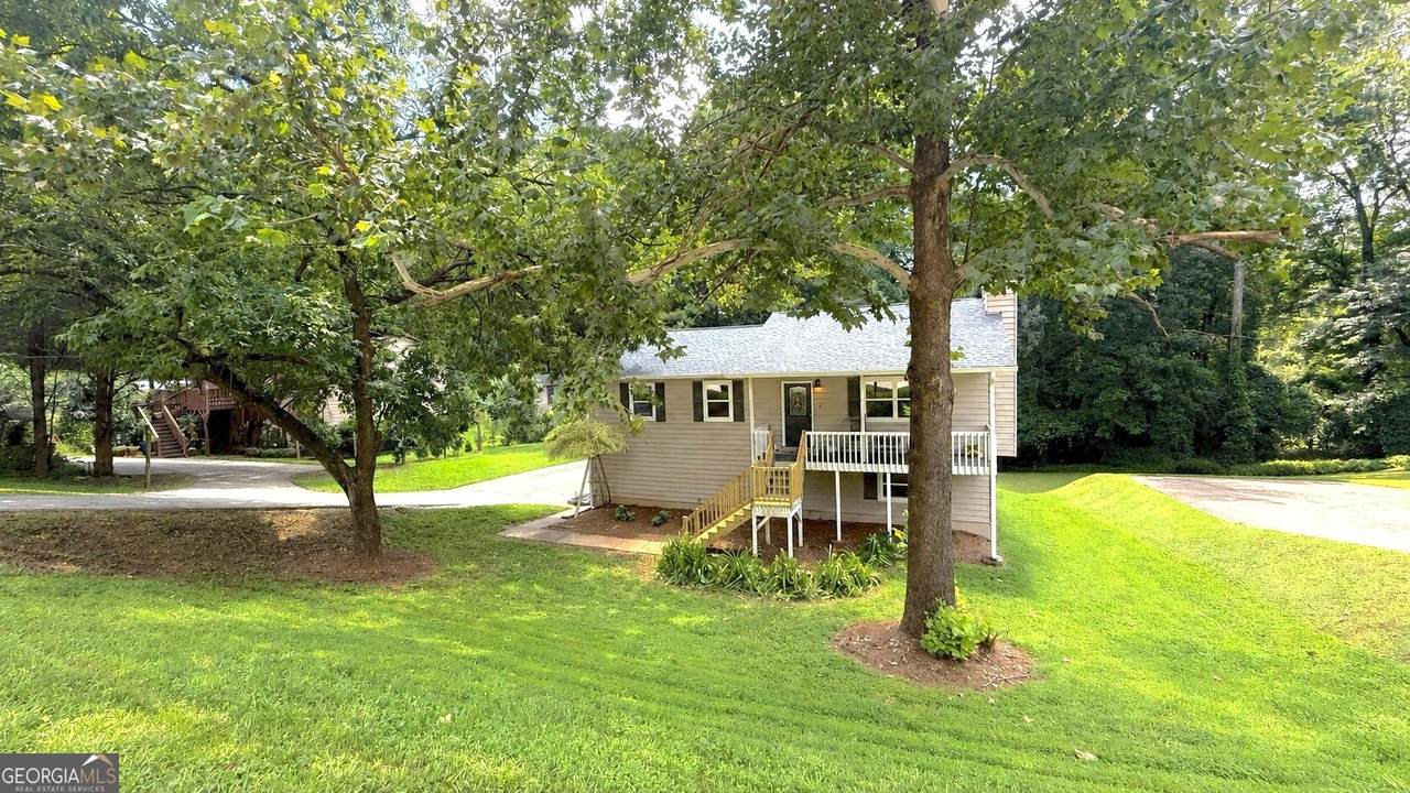 205 Shallowford Road - Photo 1